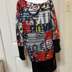 Graphic Multicolor Long Sleeve Tunic with Black Cuffs